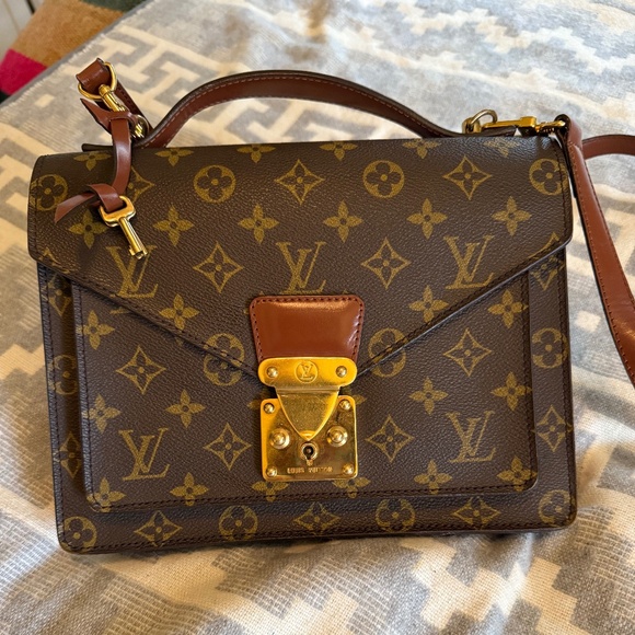 Excellent Vintage condition Louis Vuitton 26 Monceau Crossbody Bag with Keys - Picture 3 of 16